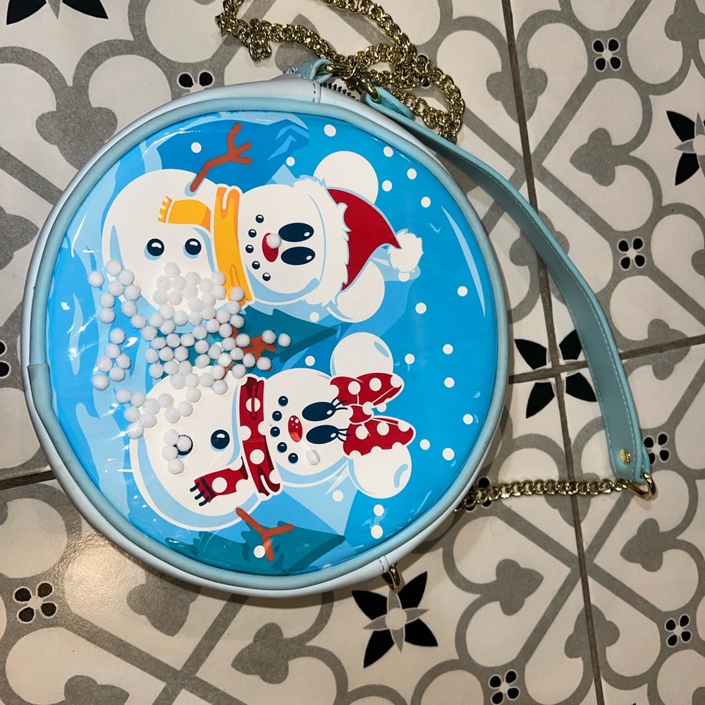 Winter Crossbody